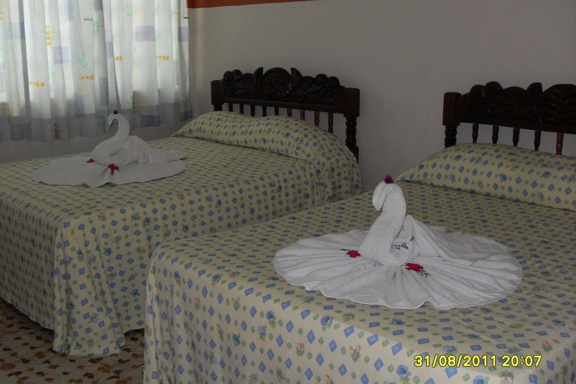 Hotel Quinta Santa Elena Паленке Экстерьер фото