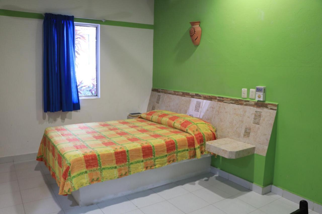 Hotel Quinta Santa Elena Паленке Экстерьер фото